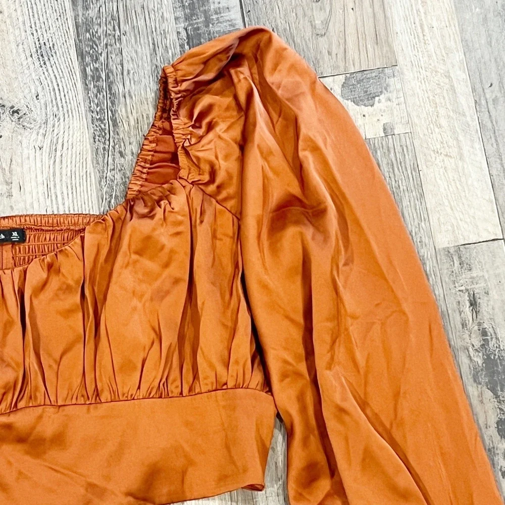 Abercrombie & Fitch Rust Orange Satin Ruched Balloon Sleeve Crop Top | Size XL - Picture 5 of 6